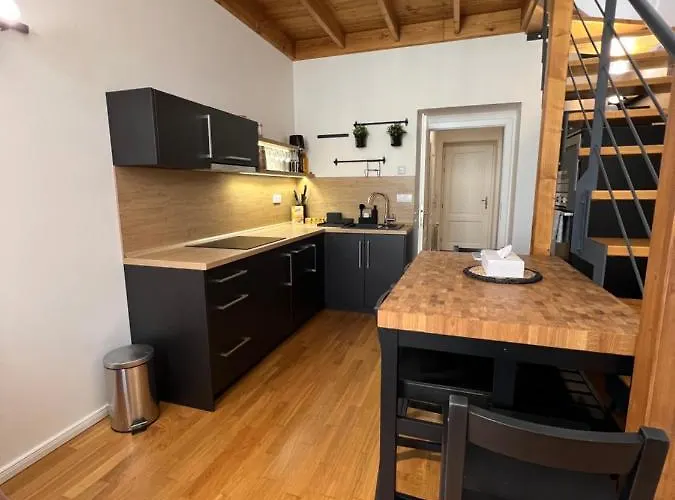 Ce Castle Apartment